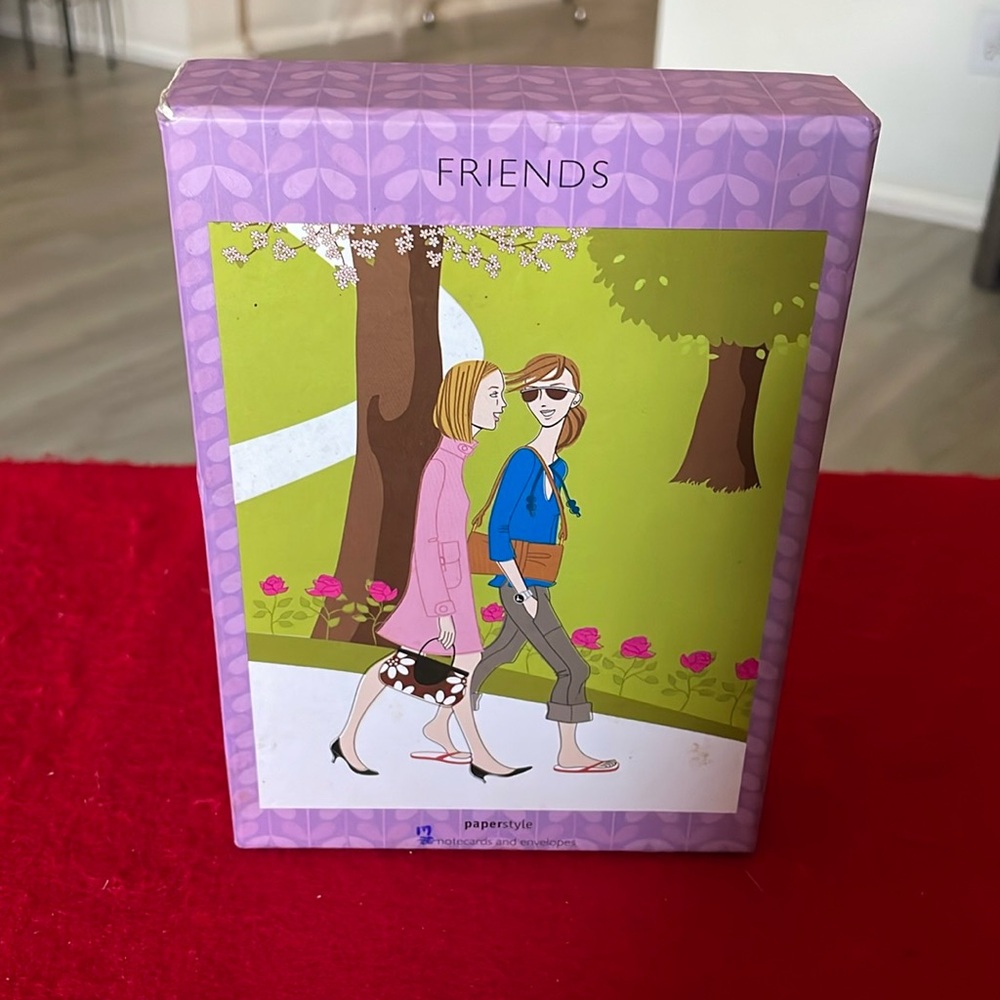 Paperstyle-“Friend”-17 notecards & envelopes in 4 different designs-4.2”x 5.9”